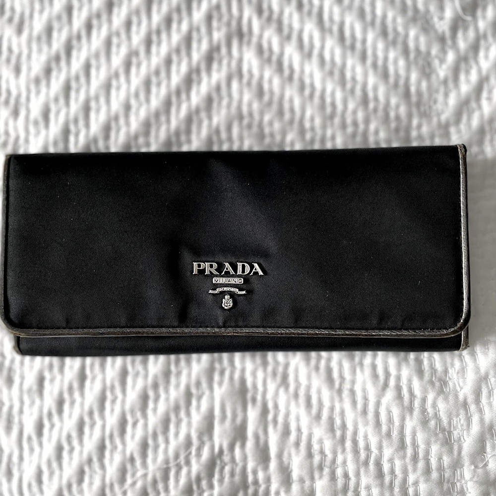 JUST REDUCED! Vintage Prada continental nylon wallet with leather trim